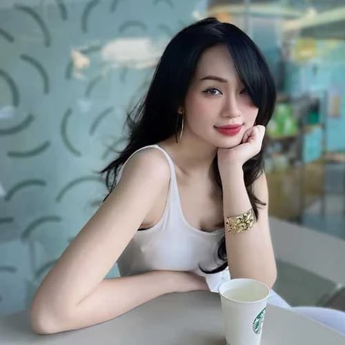 Chị Mai Anh
